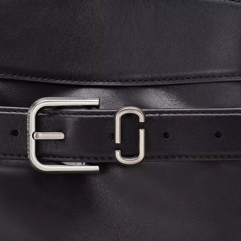 The Dakota Small Satchel Black