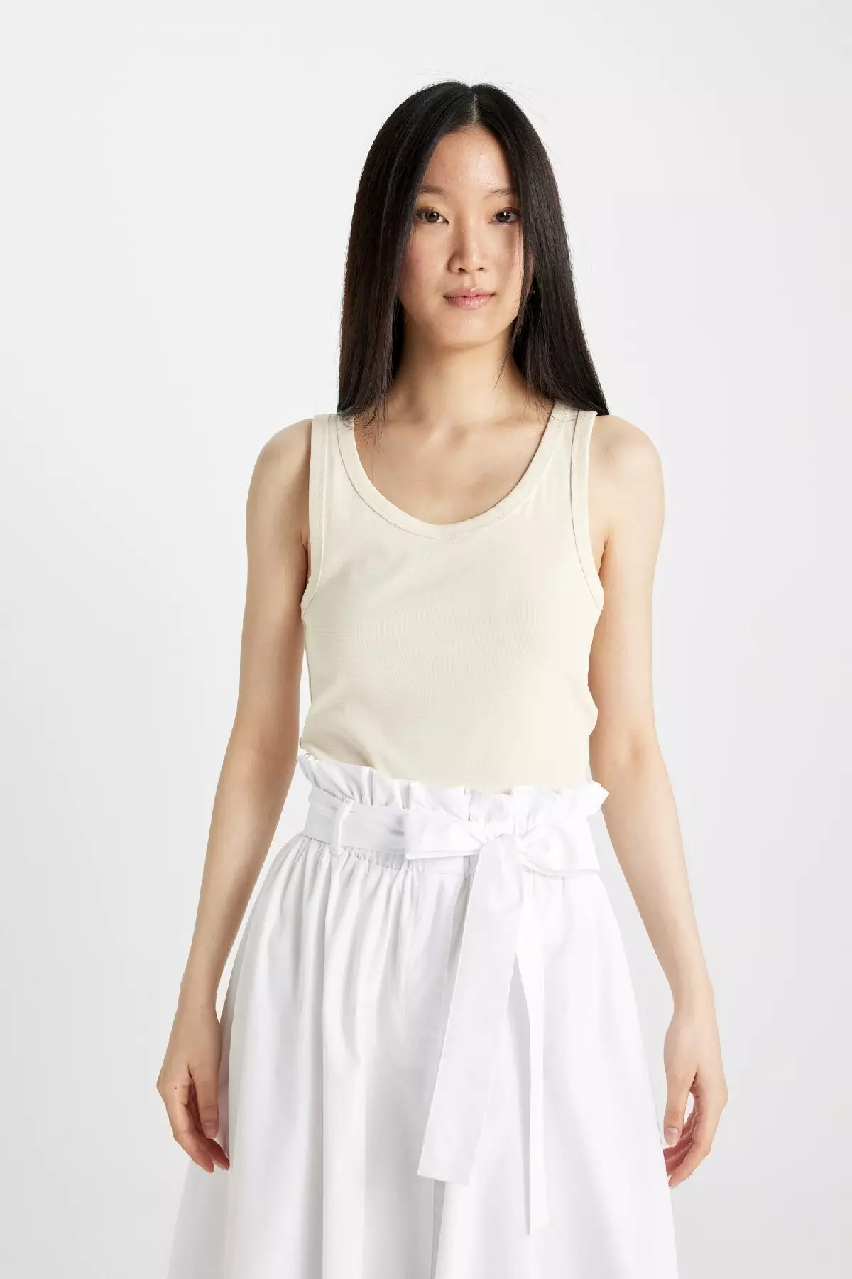 Slim Fit Slim Fit U Neck Basic Plain Ribbed Undershirt C9826Axns