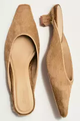 Beige Medium Dusty