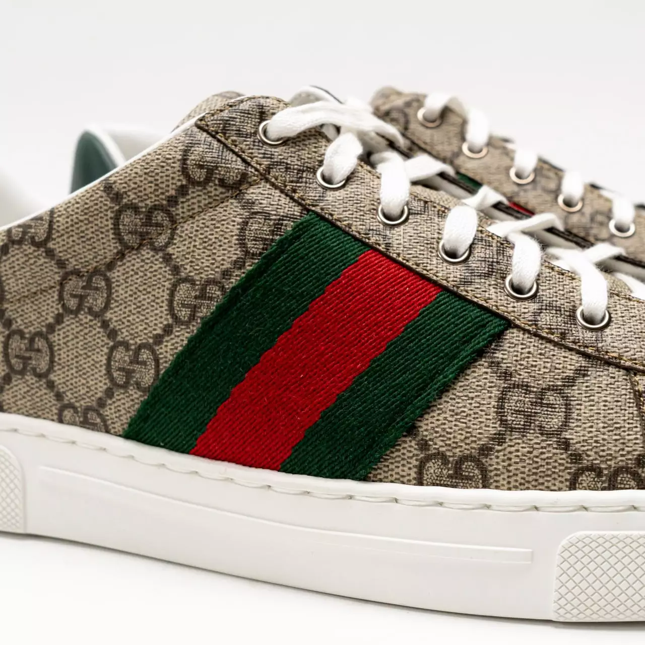 Jual Gucci Ace GG Supreme Sneakers with Red Green Web Beige Ebony