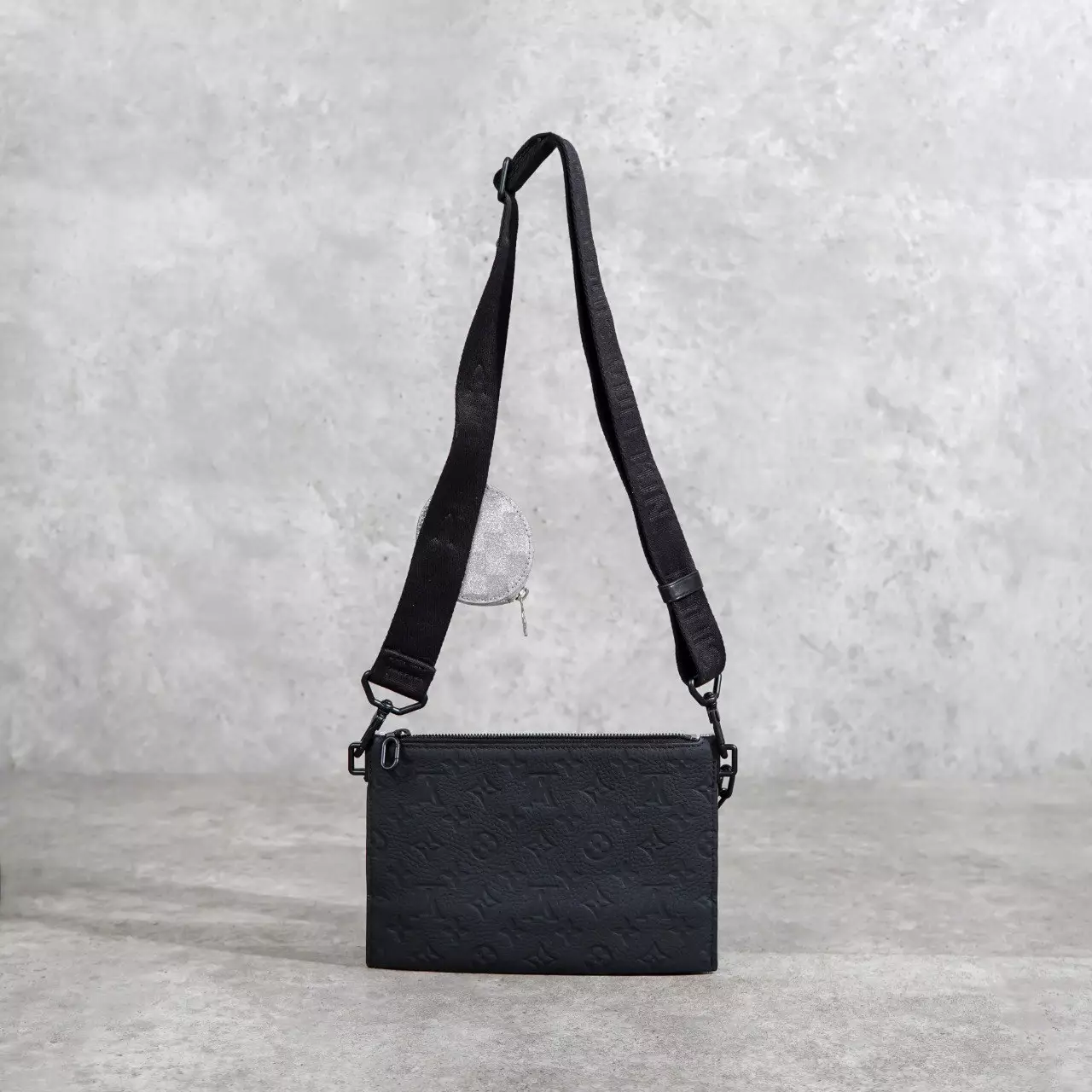 Tas LOUIS VUITTON TRIO POUCH GLITTER SILVER BLACK CHAIN SHOULDER BAG 100% ORIGINAL