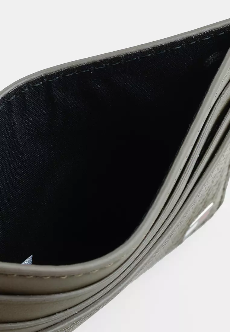 Embossed Flag Leather Card Holder