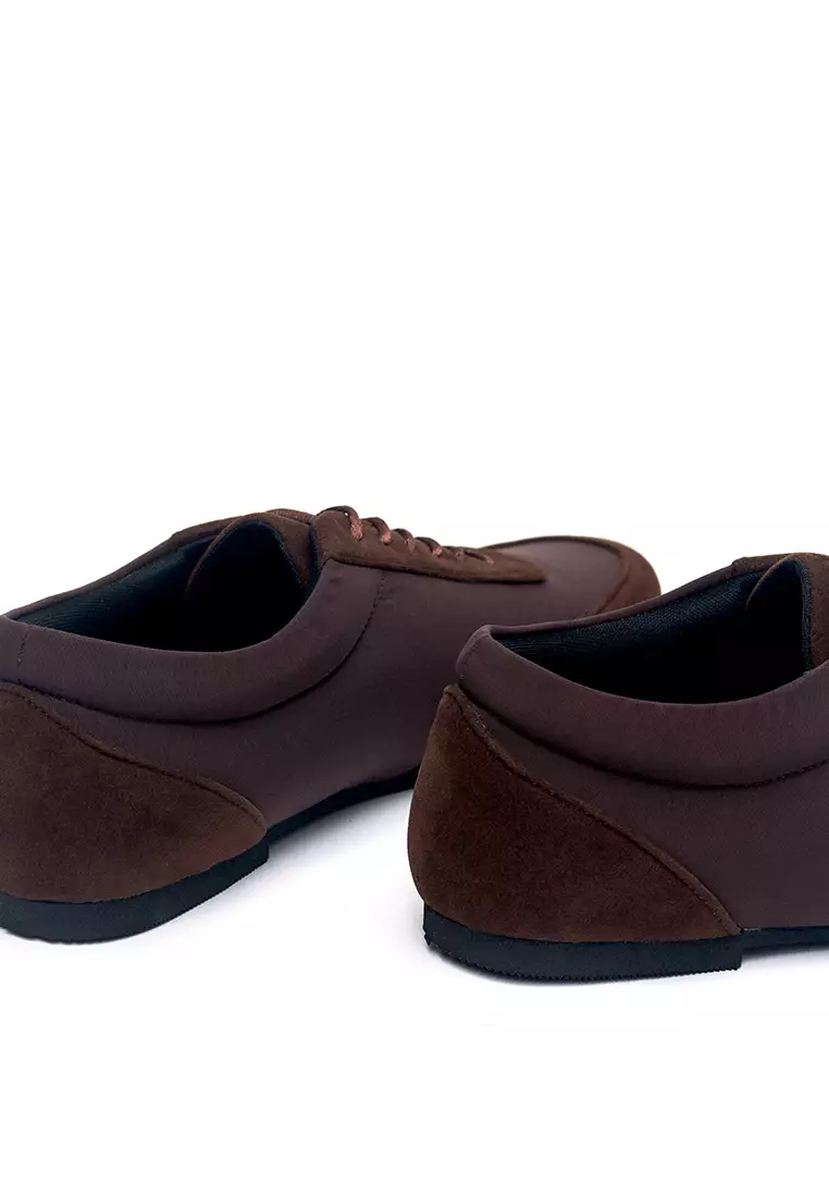 Valencia Slip On Sneakers in Espresso