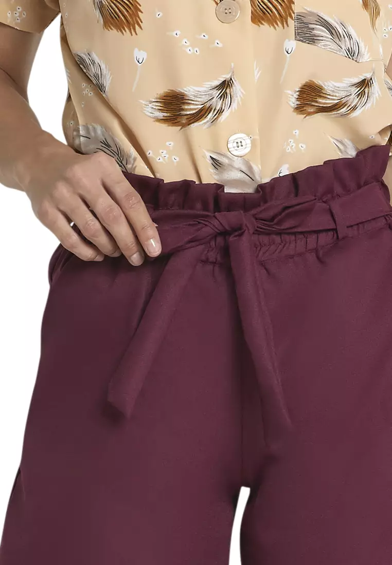 Hadley Kallen Celana Hot Pants Motif Solid Shorts Wanita Casual - Maroon