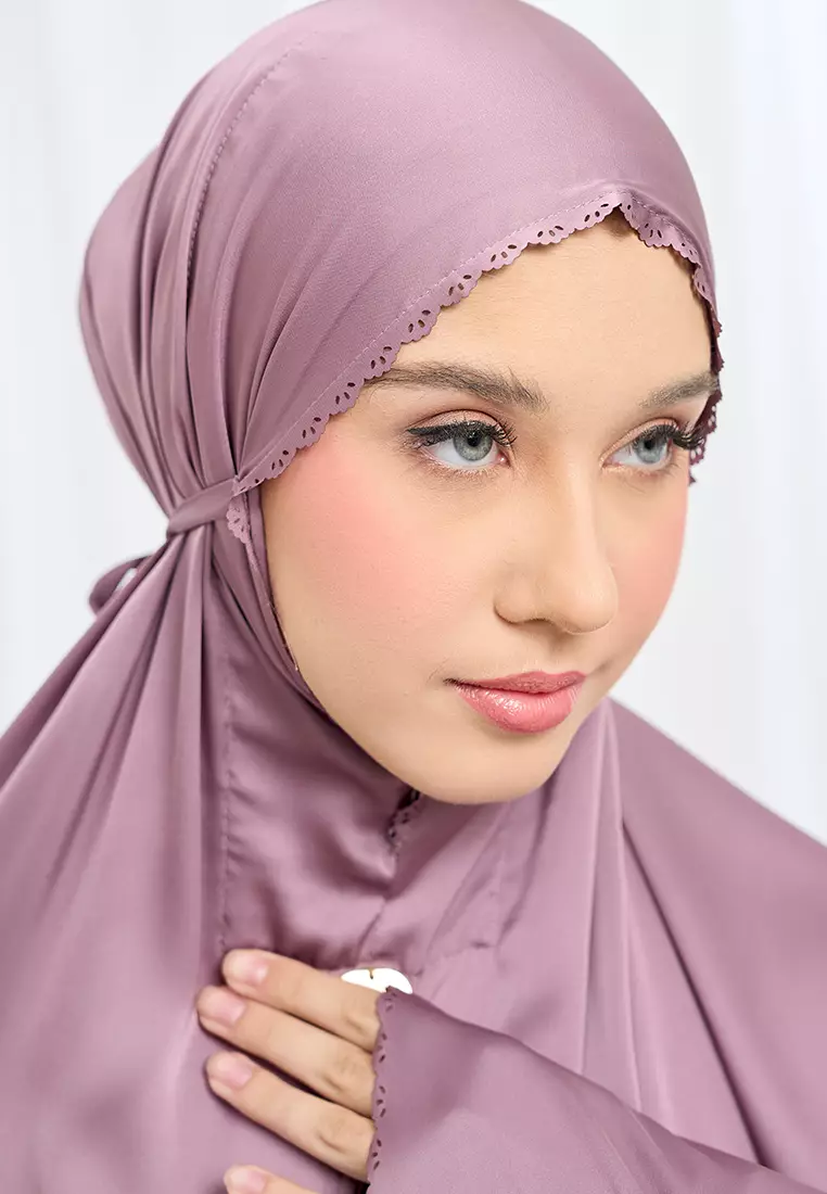 Alya Nur Zahira Mukena Exlucive