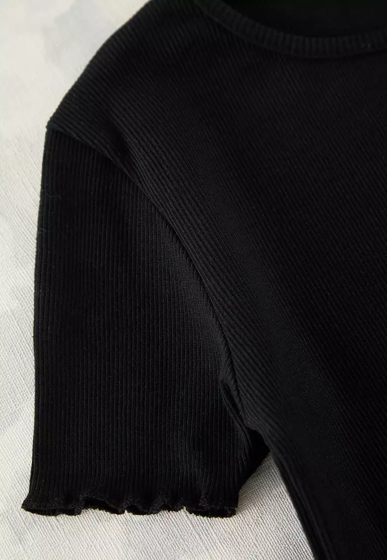 Basic Ribbed T-Shirt