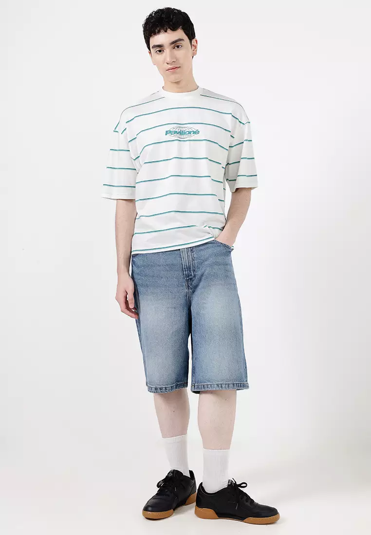 Cropped Fit Graphic T-Shirt