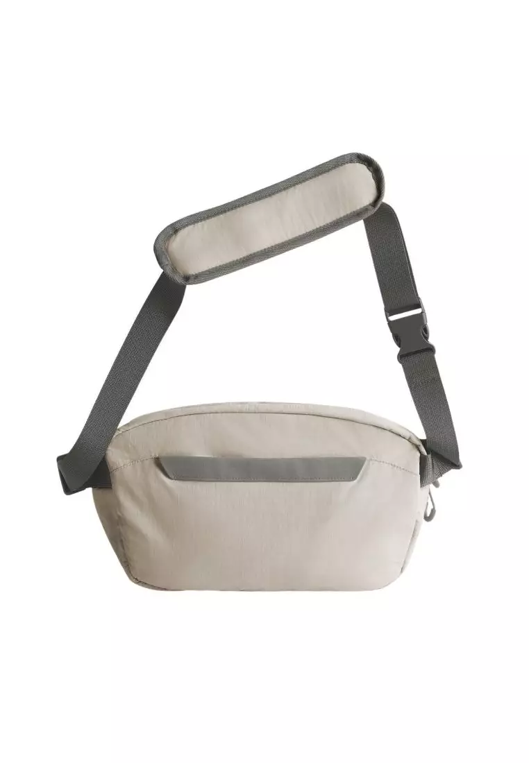 Bagsmart Soar Camera Sling Bag With Tripod Holder 6L (Gray)