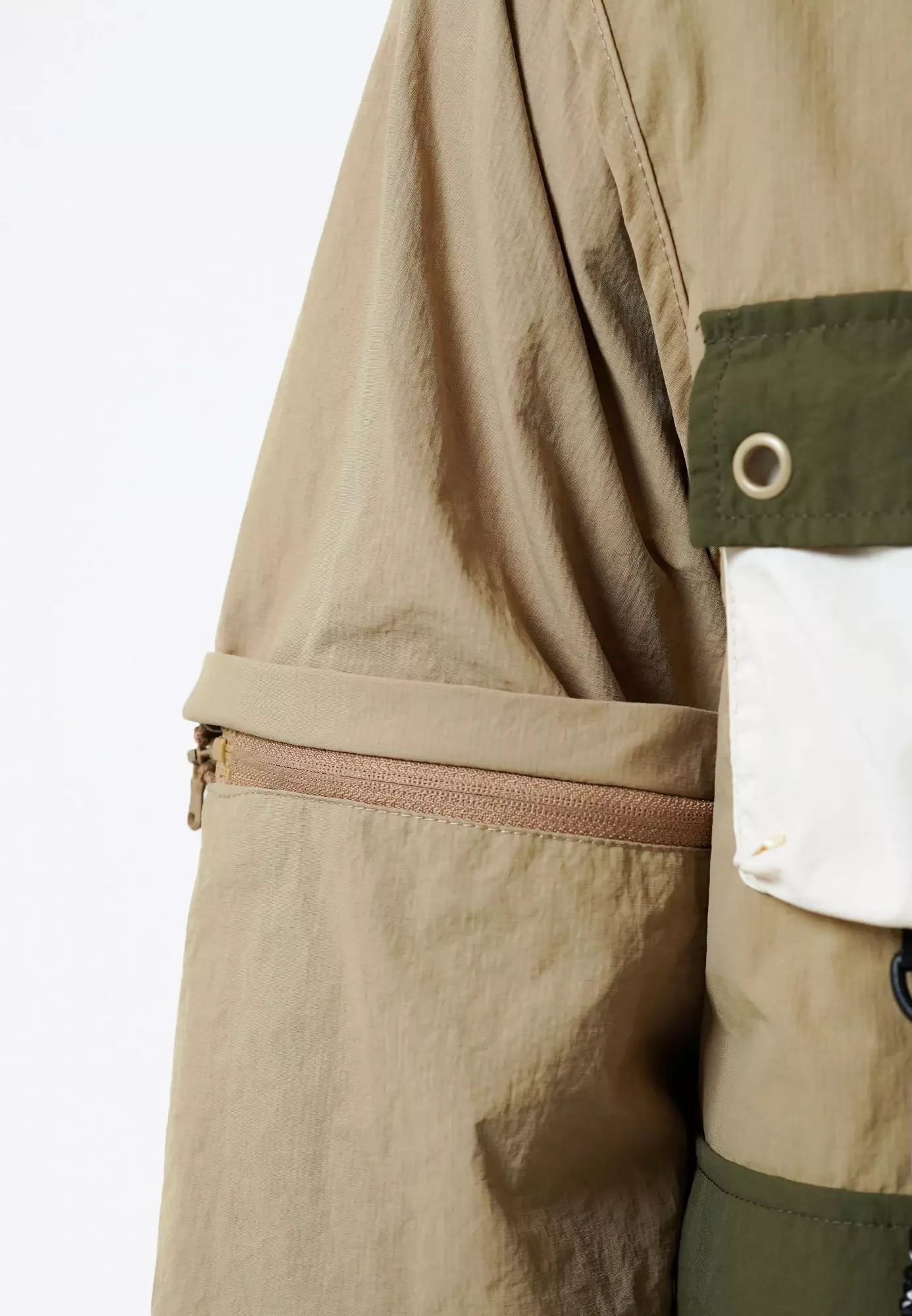 CELCIUS Casual Off Grid Convertible Kemeja Vest L03000550C Khaki