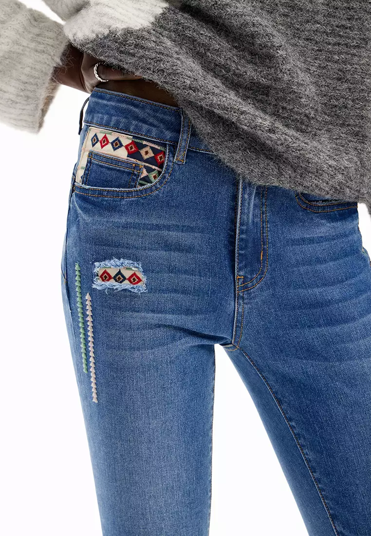 Desigual Woman Slim embroidered jeans.