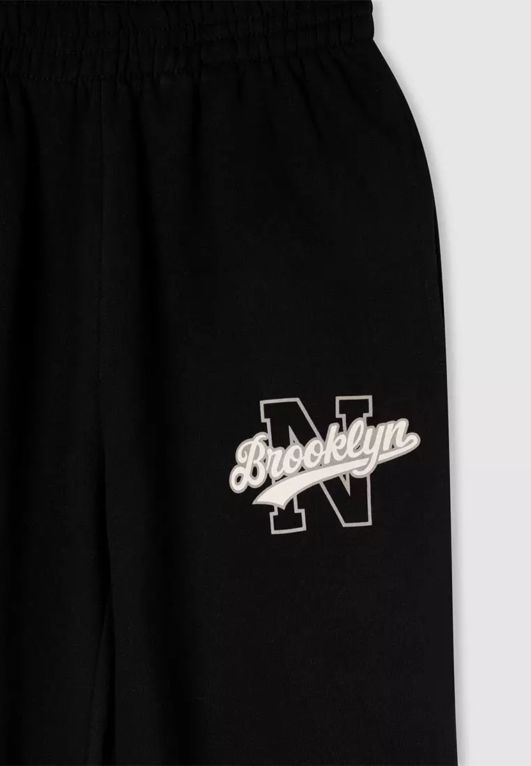 Woman Full-Length Gym Pants