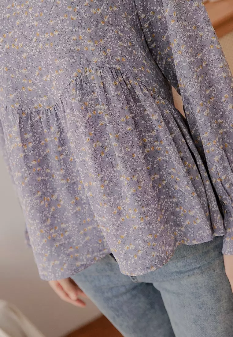 滿版碎花傘襬荷葉袖口上衣《AB16118》