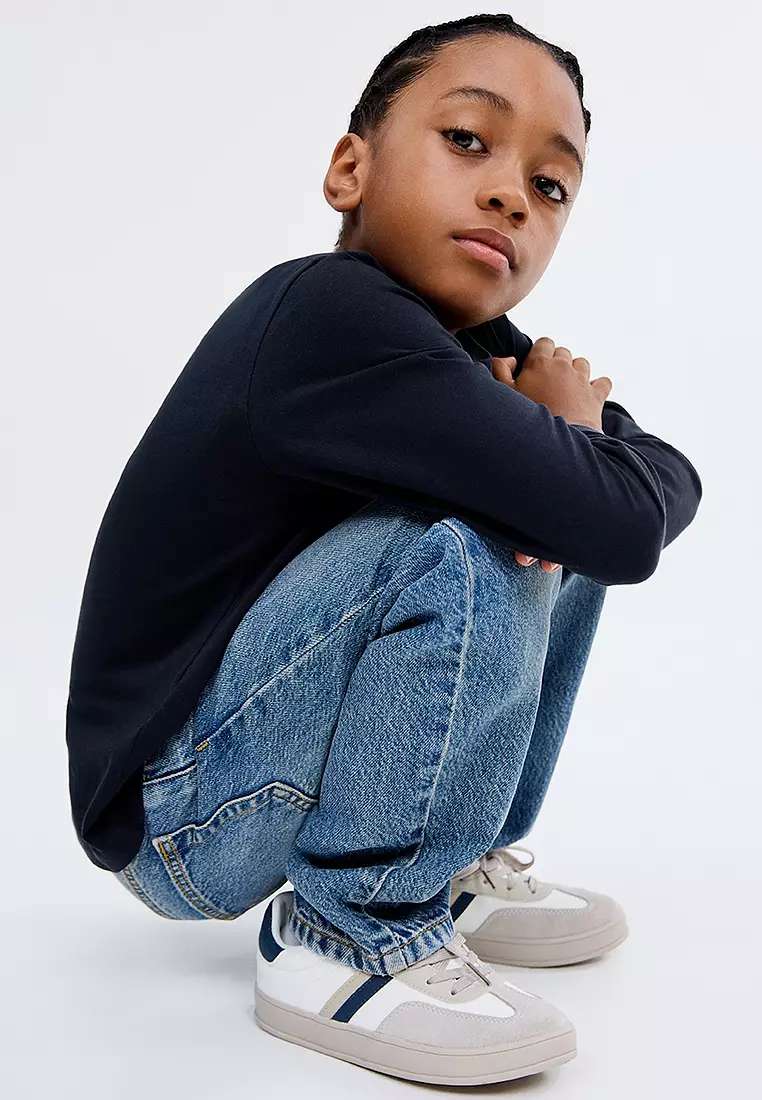 Long-Sleeved T-Shirt With Pocket