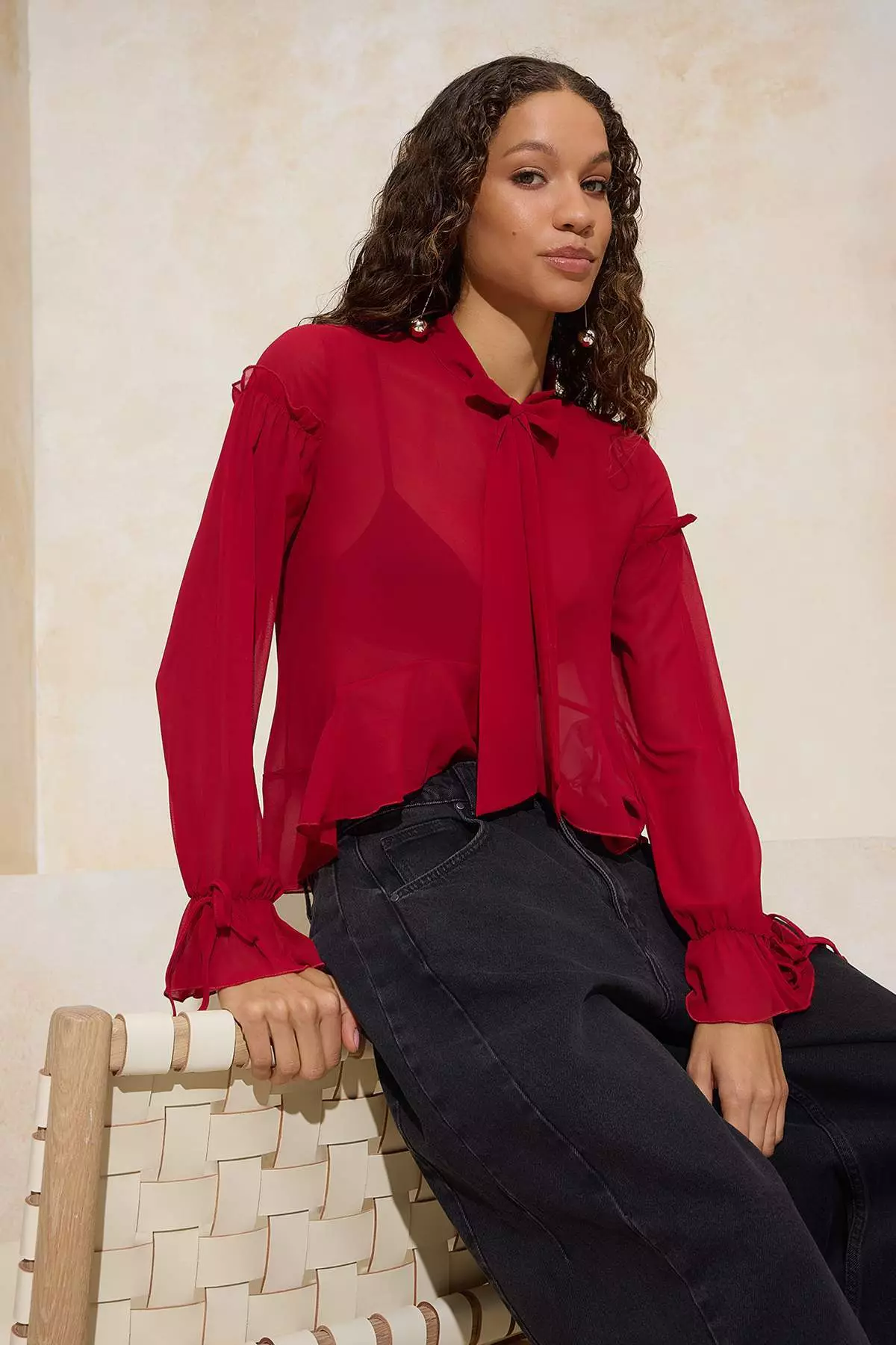 Red Scarf Collar Front Short Chiffon See-Through Blouse Twoss26Bz212