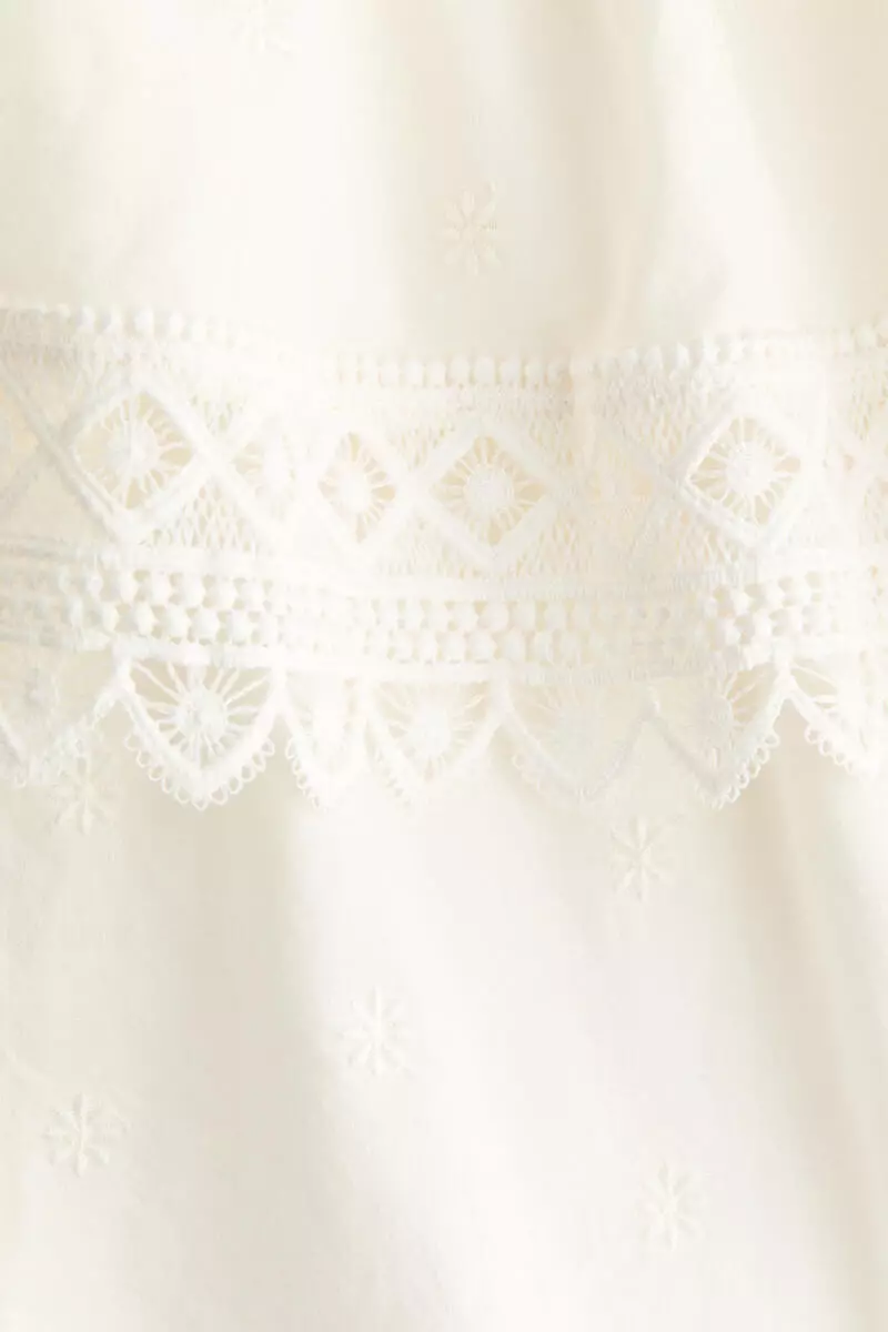 Lace-trimmed cotton dress