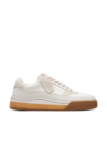 ganar Ups Complacer Buy Clarks Clarks CraftCourtLace White Combi Mens Sport with Cushion Plus  and Medal Rated Tannery Technology 2023 Online | ZALORA Singapore