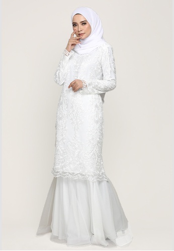 Buy Zahirah Kurung Lace from ARCO in White at Zalora