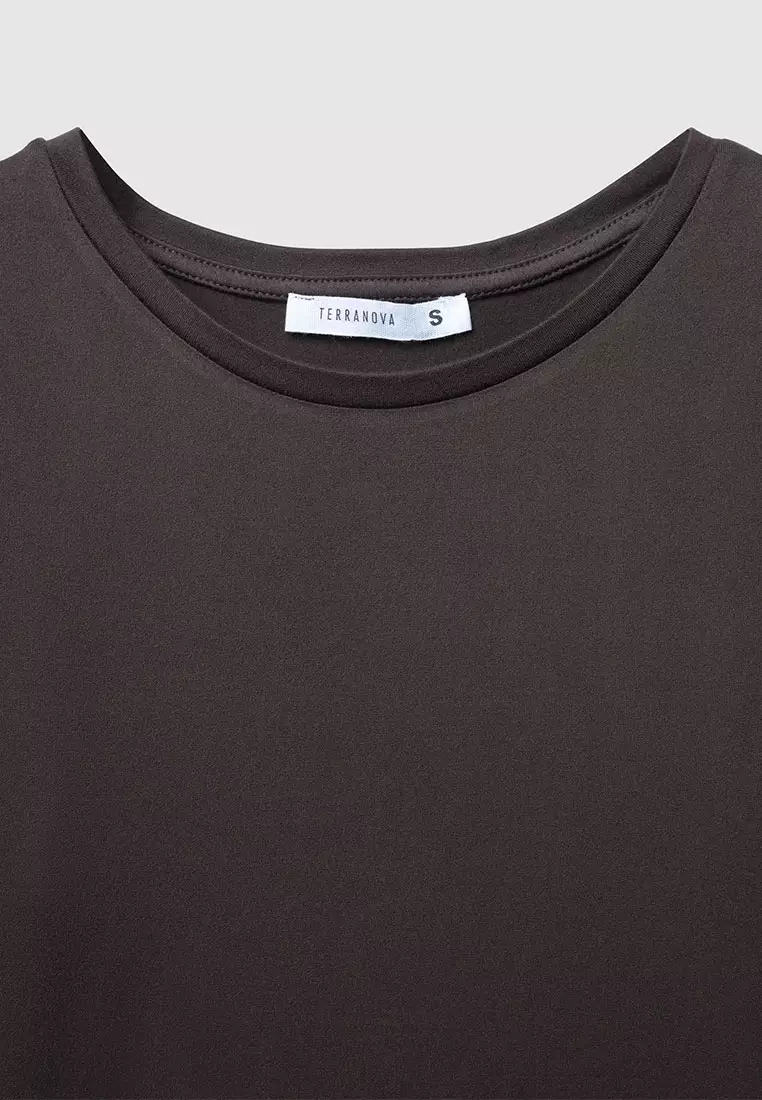 Woman Long-Sleeved T-Shirt