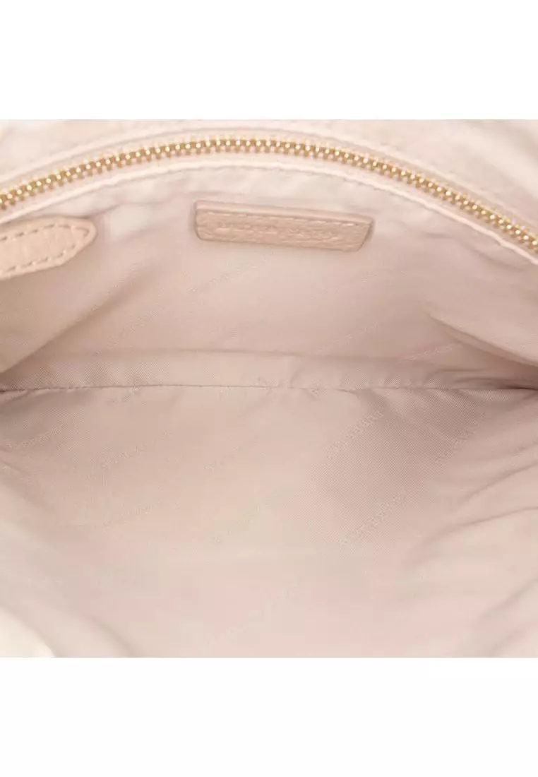 Pre-Loved Burberry Pebbled Leather Clutch