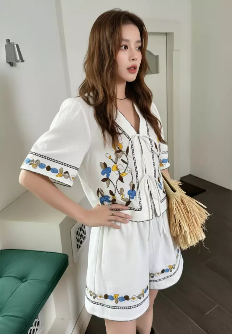 Korean style embroidered linen shirt and casual shorts set CA26033044W