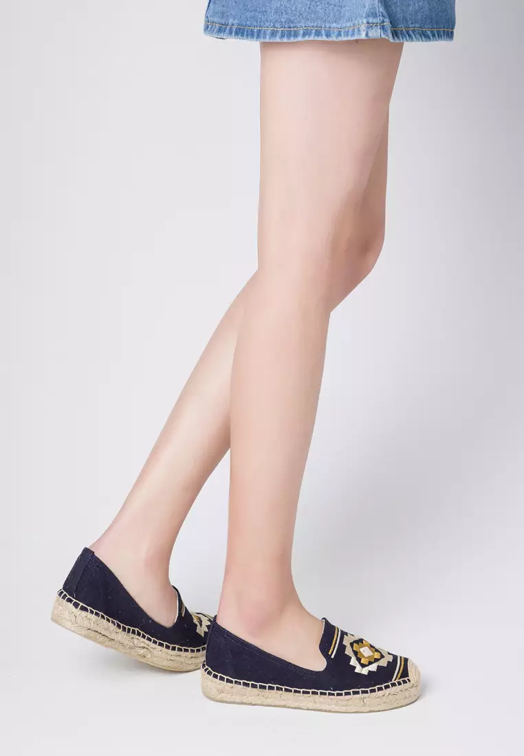 Platform Embroidered Canvas Espadrilles HB6105