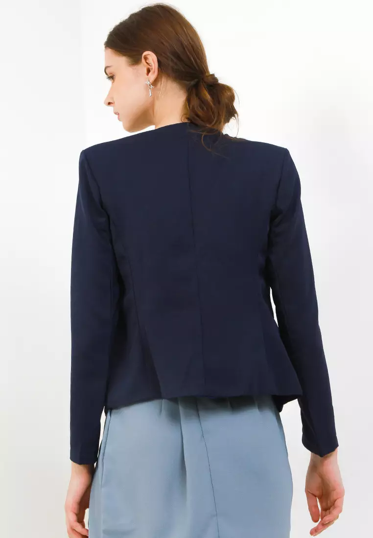 Signature Classic Blazer with Outer Pocket