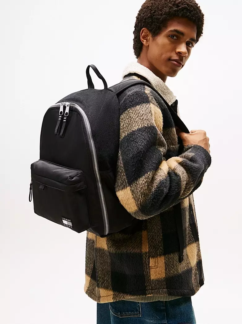 Tommy Hilfiger - Tech Tonal Logo Backpack