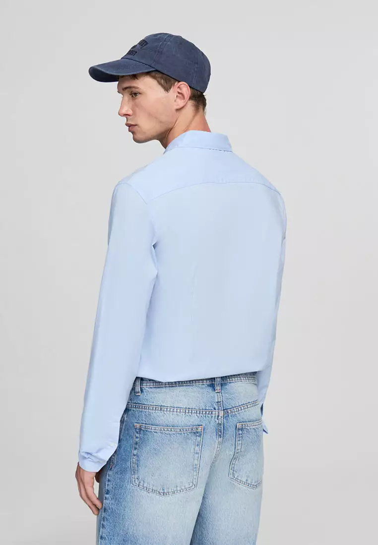 Man Long-Sleeved Shirt