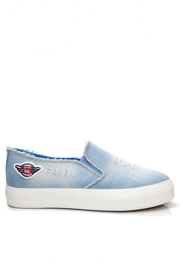 Badge Slip-ons VC9175