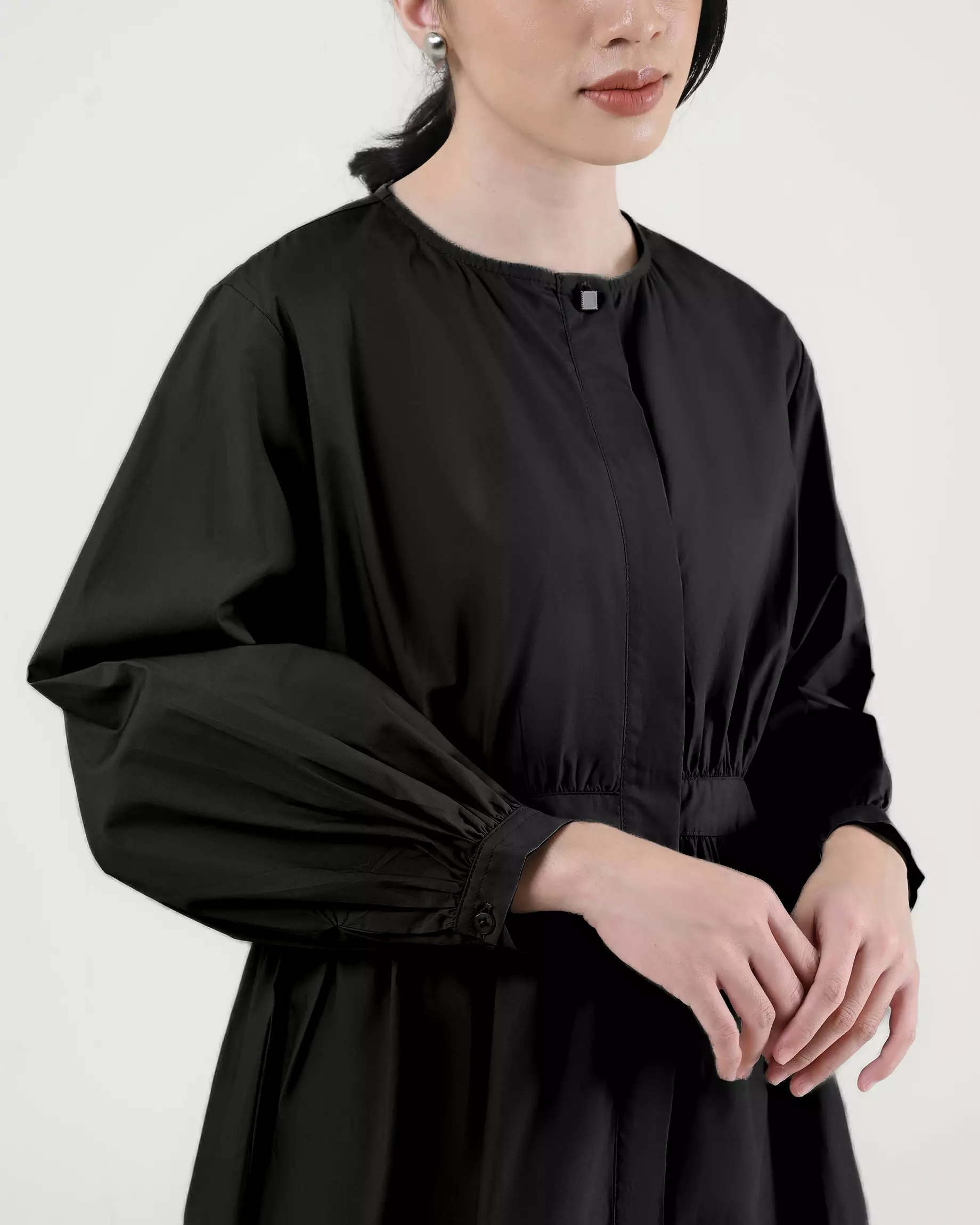 Geulis.id ROSALIA SHIRT - Black