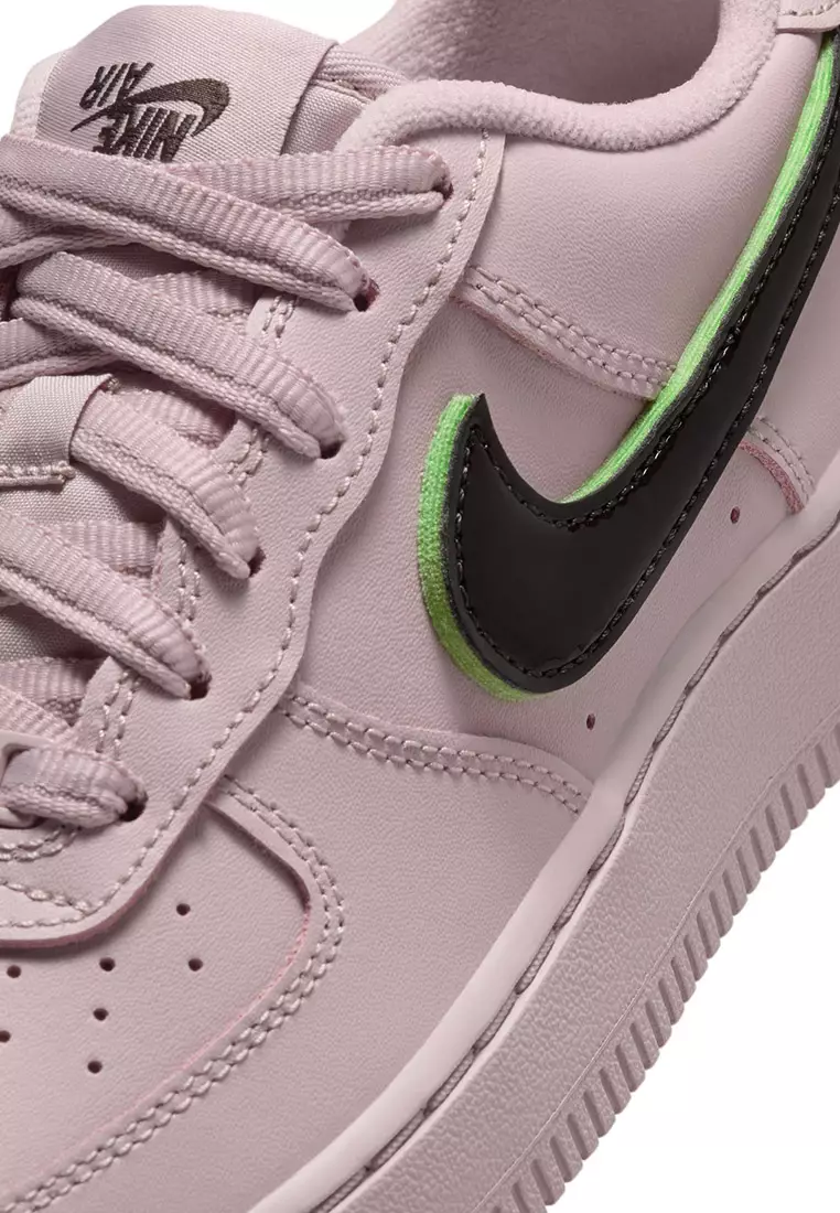 Air Force 1 LV8 Shoes