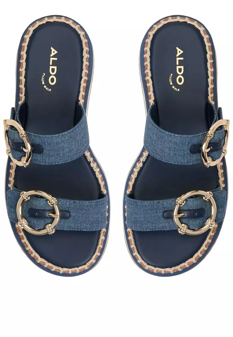 Kaeithien Platform Sandals