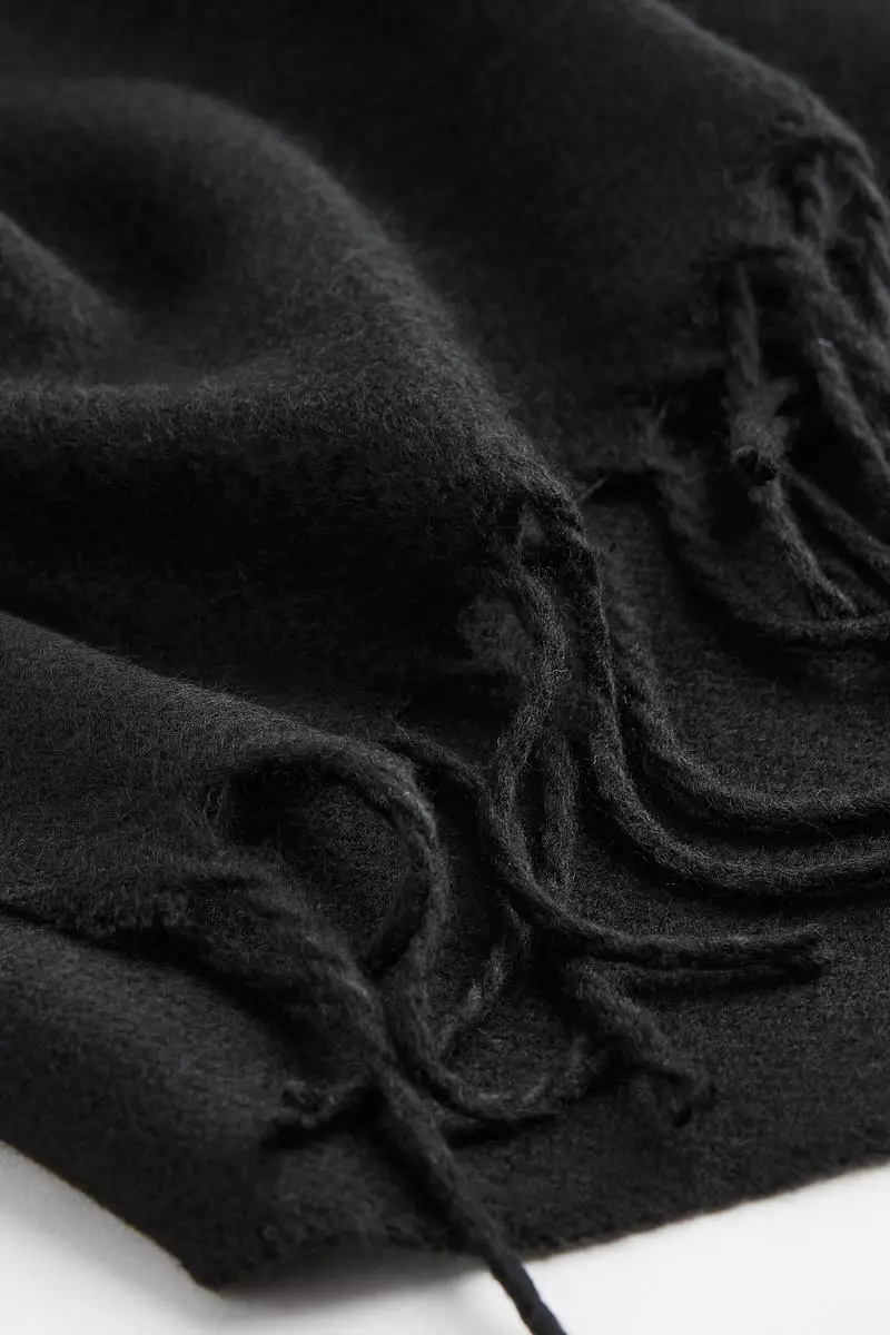 H&m crinkle scarf online