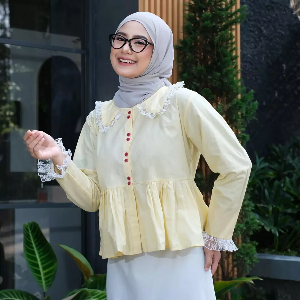 Biyaa Poplin Blouse - Soft Yellow M19745 R100S5