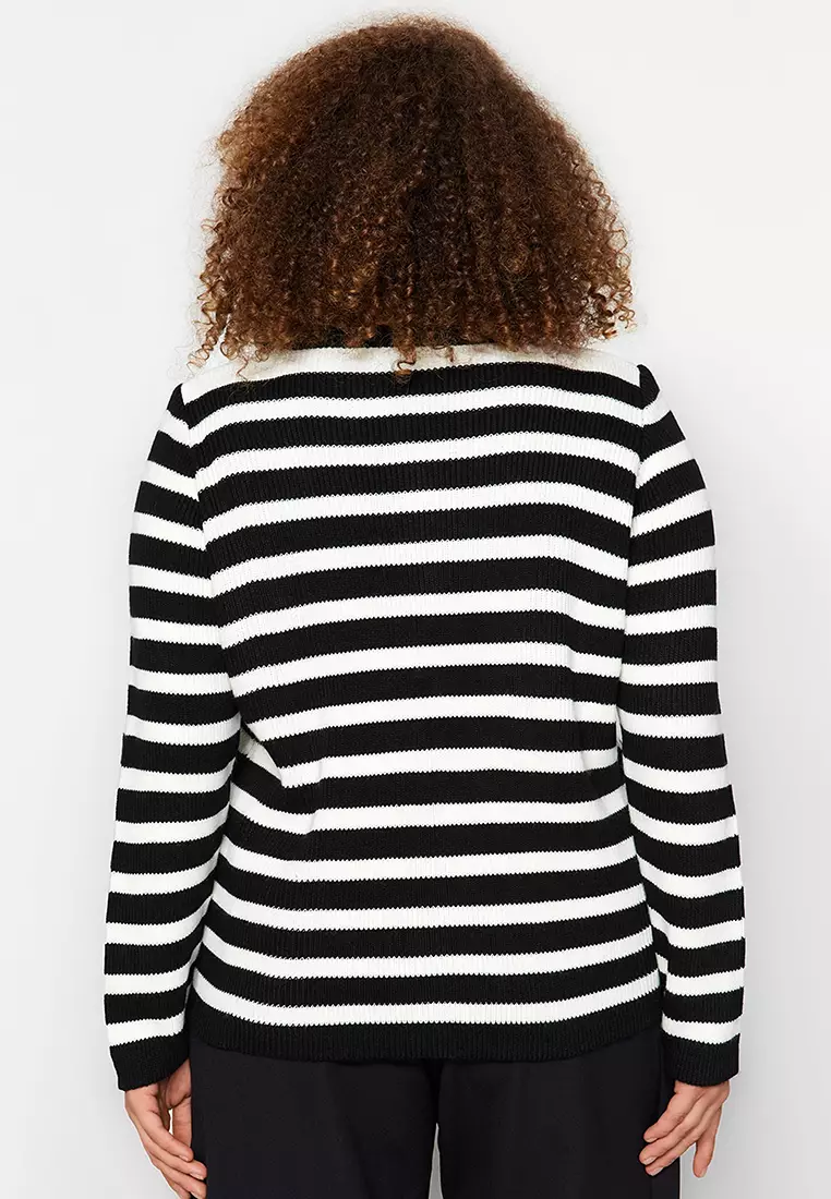 Plus Size Striped Knitted Cardigan