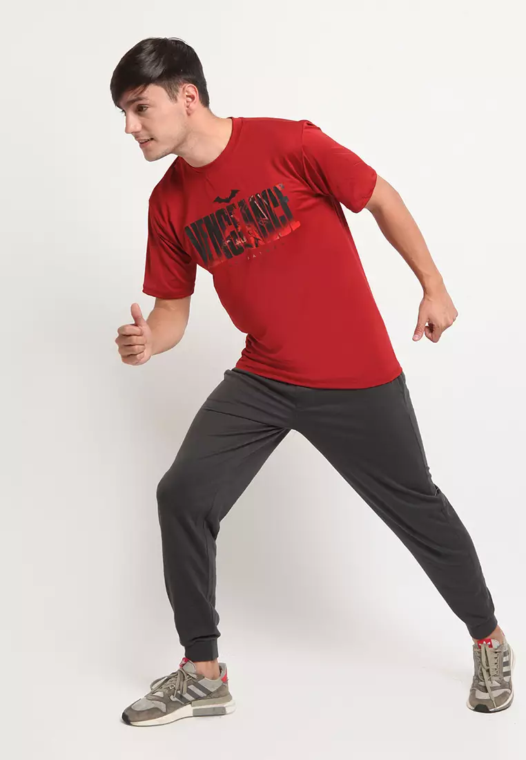 Flexzone Sporty Tee The Batman Movie Vengeance Graph DC Comics Maroon