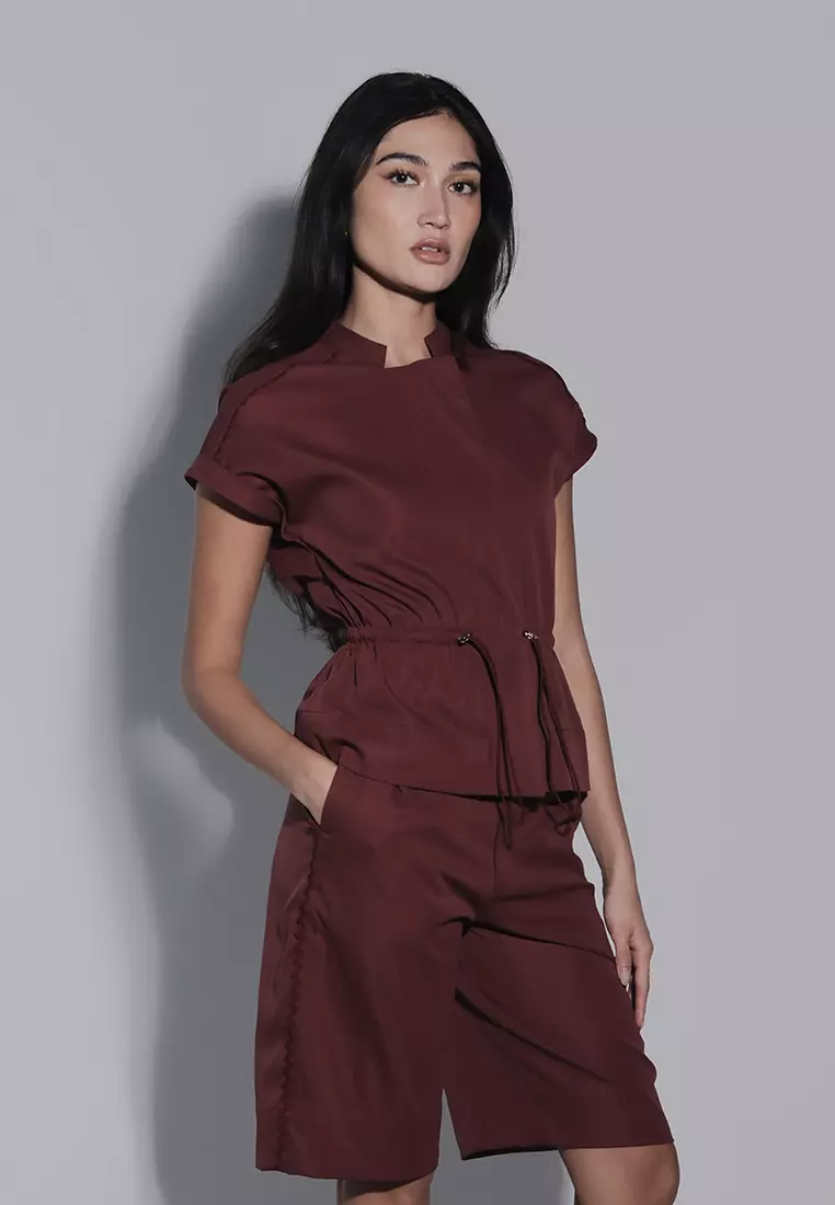Holiday 2025 Jeopard Extended Sleeve Top