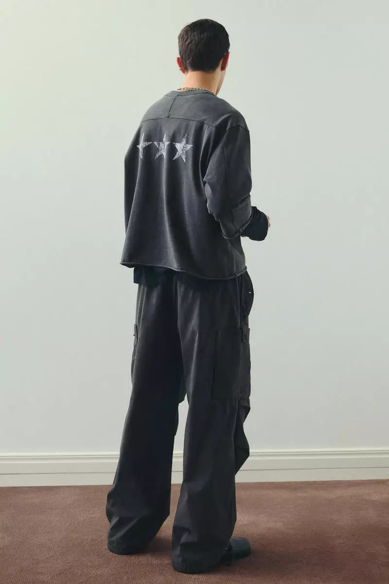 Oversized Fit Cropped T-shirt