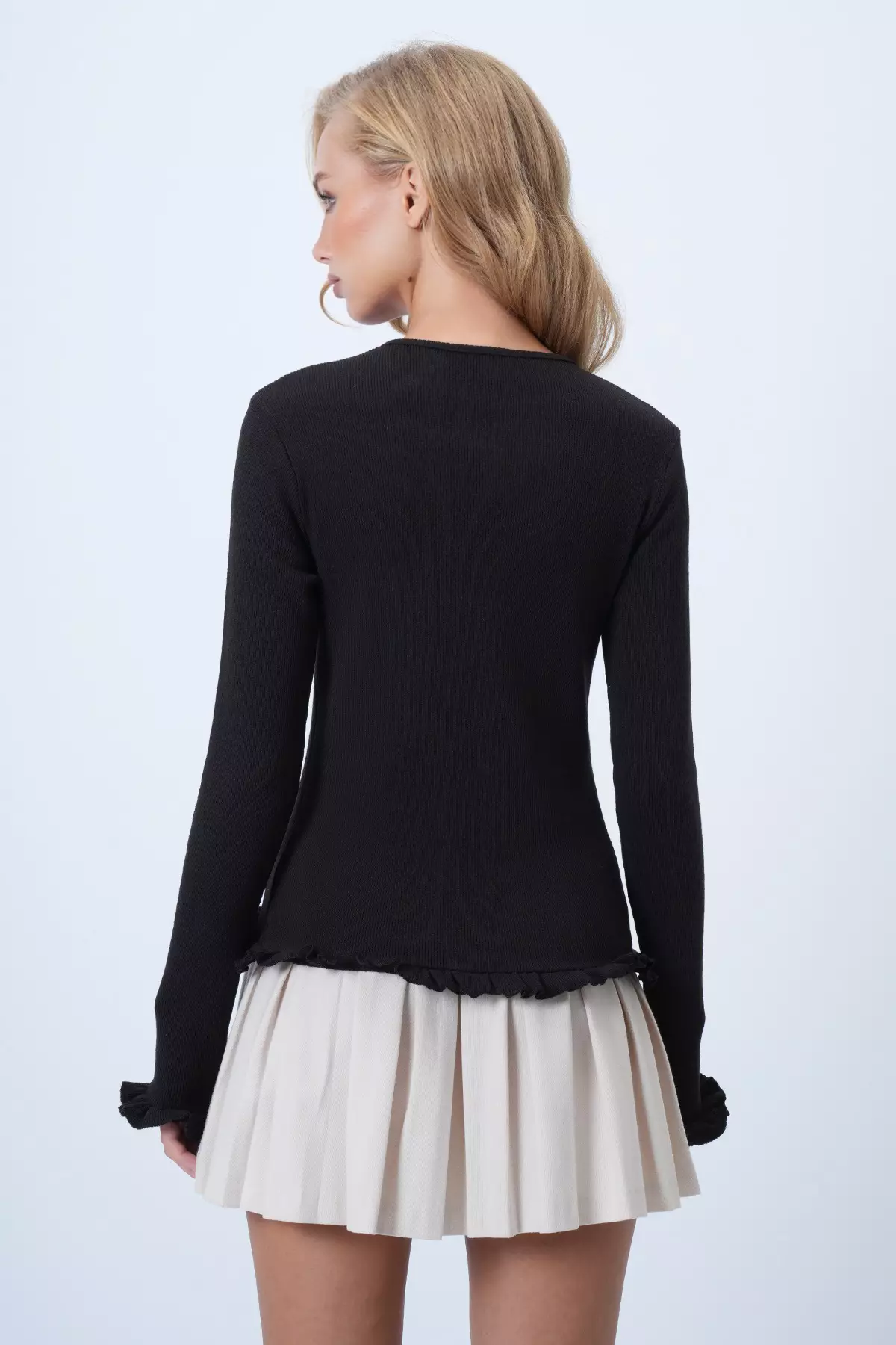 Women's Black Crew Neck Ruffle Detailed Buttoned Front Knitted Blouse Alc-X14533