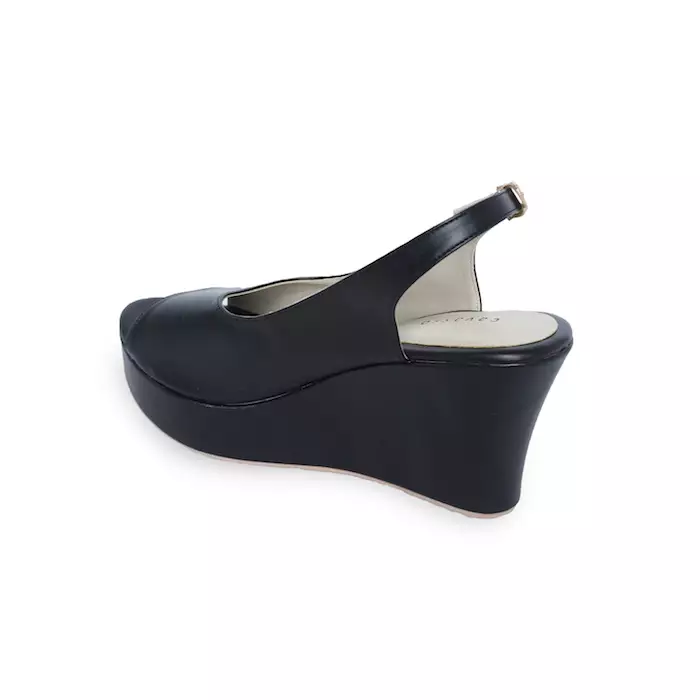 Maura Wedges Black