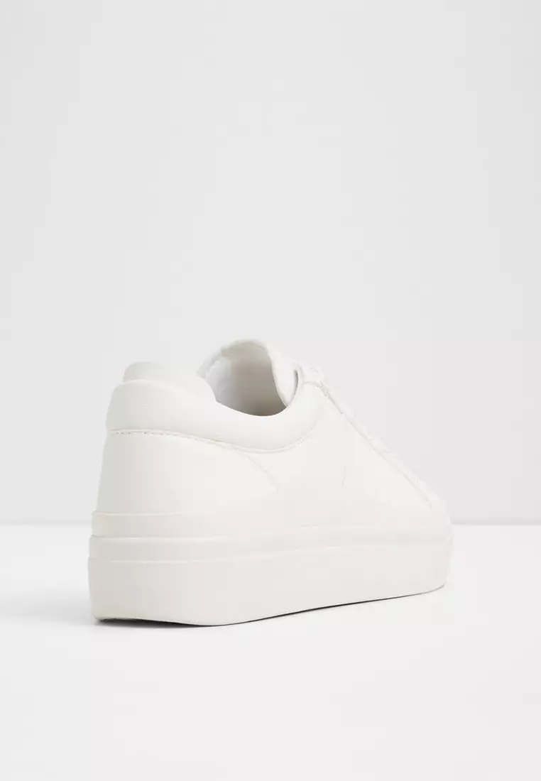 Brynlee Low-Top Sneakers