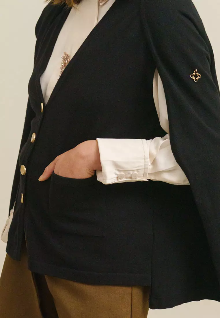 Jenna and Kaia - Renee Outer Black - Outer Wanita