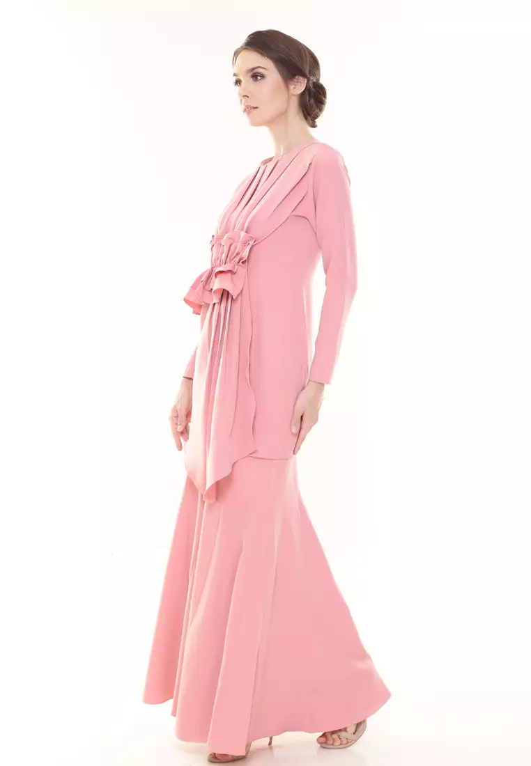Vincy Kurung Modern in Peach Pink
