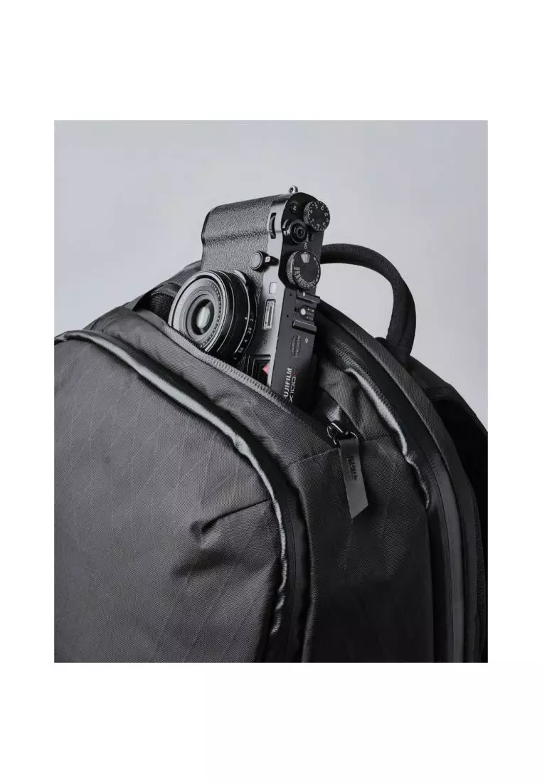 ALPAKA Elements Backpack Pro VX42 (Black)