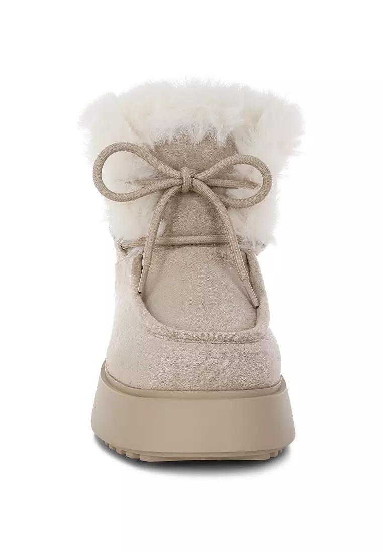 Faux Fur Collar Flatform Boots in Beige