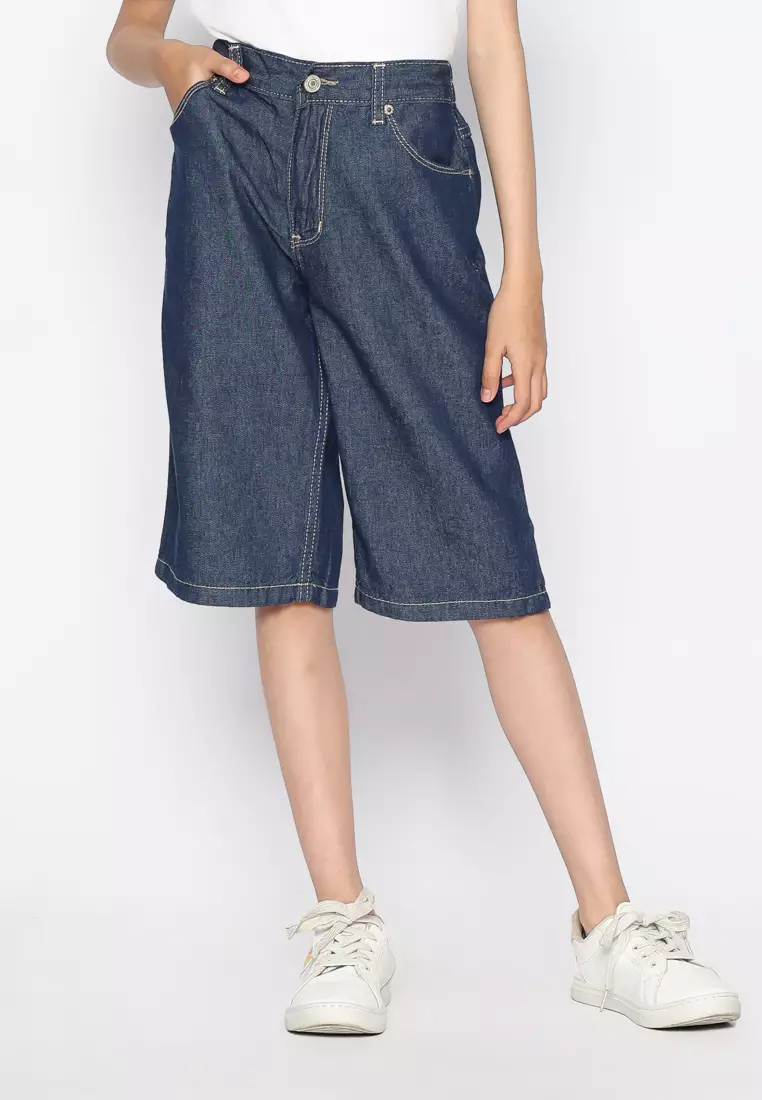 Celana Pendek Anak Perempuan Jeans Raw Blue With Model - CHEERS