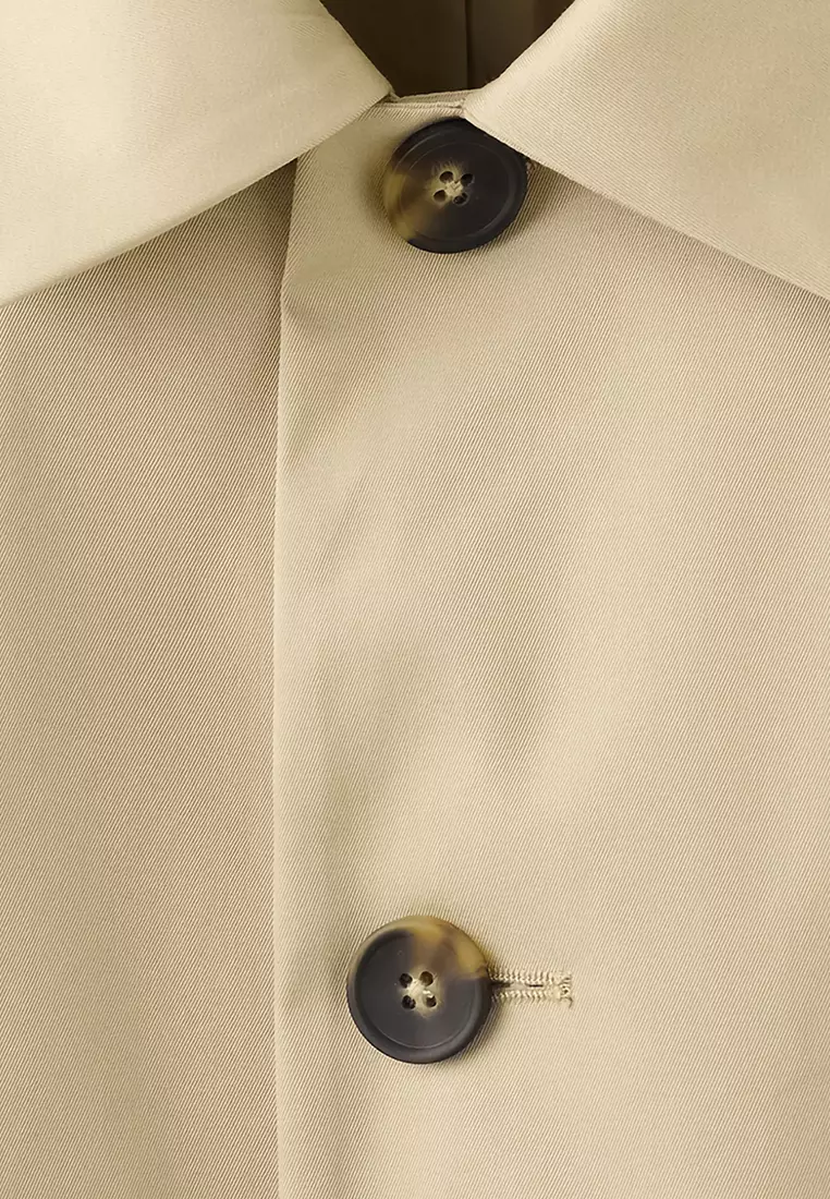 Water-Repellent Coat With Pockets