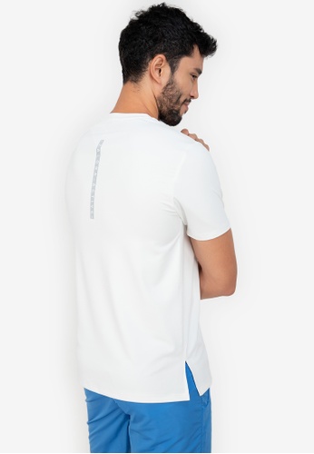 ZALORA ACTIVE white Dri-Fit Yoga T-Shirt 3314EAAC1FFC73GS_1