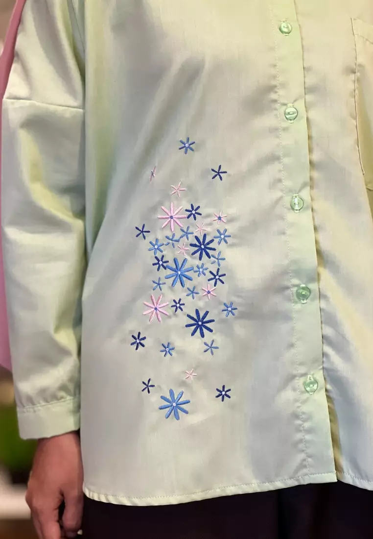 Felicia Embrodery Matcha - Blouse Atasan Wanita