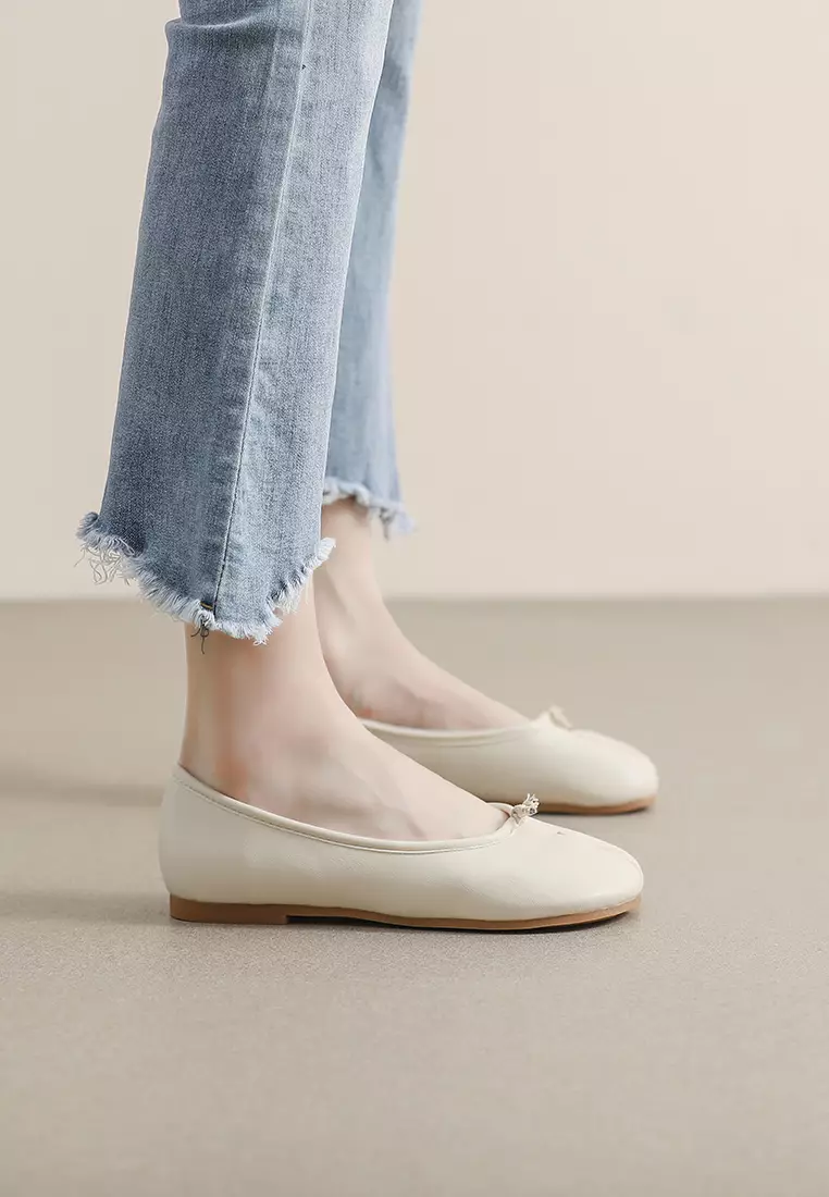 Split Toe Flat Shoes WW202-2
